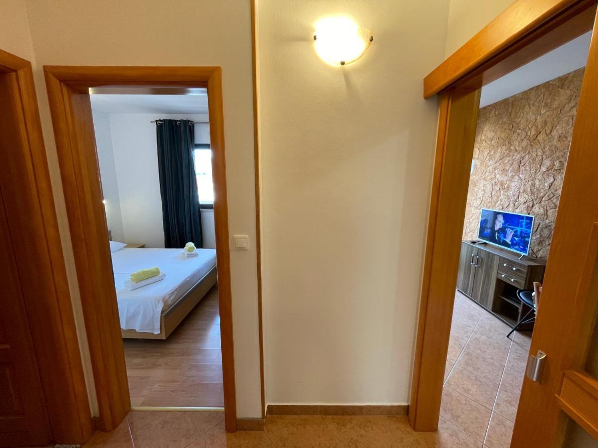 Apartment Jakasa Trogir Exterior photo