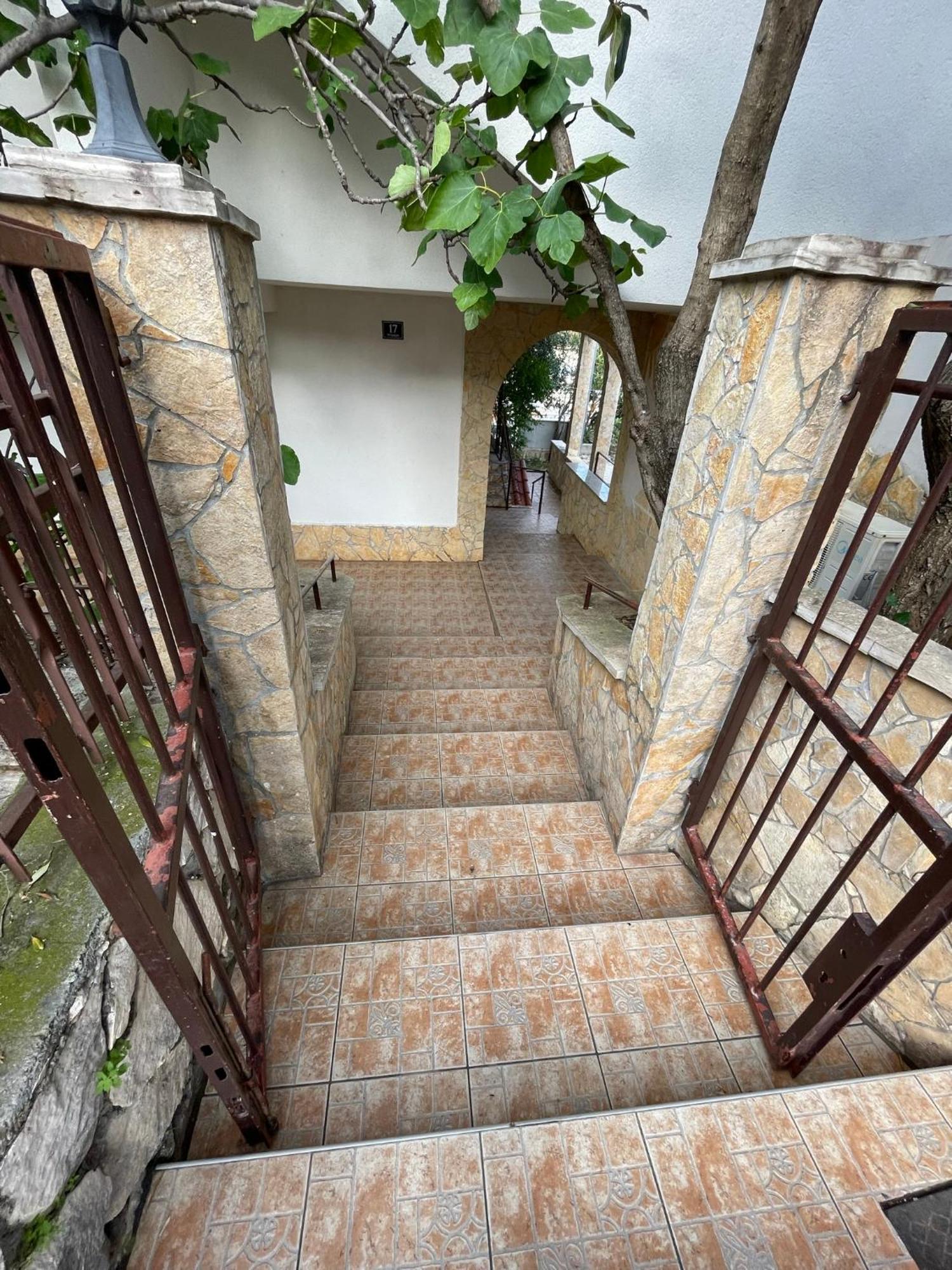 Apartment Jakasa Trogir Exterior photo
