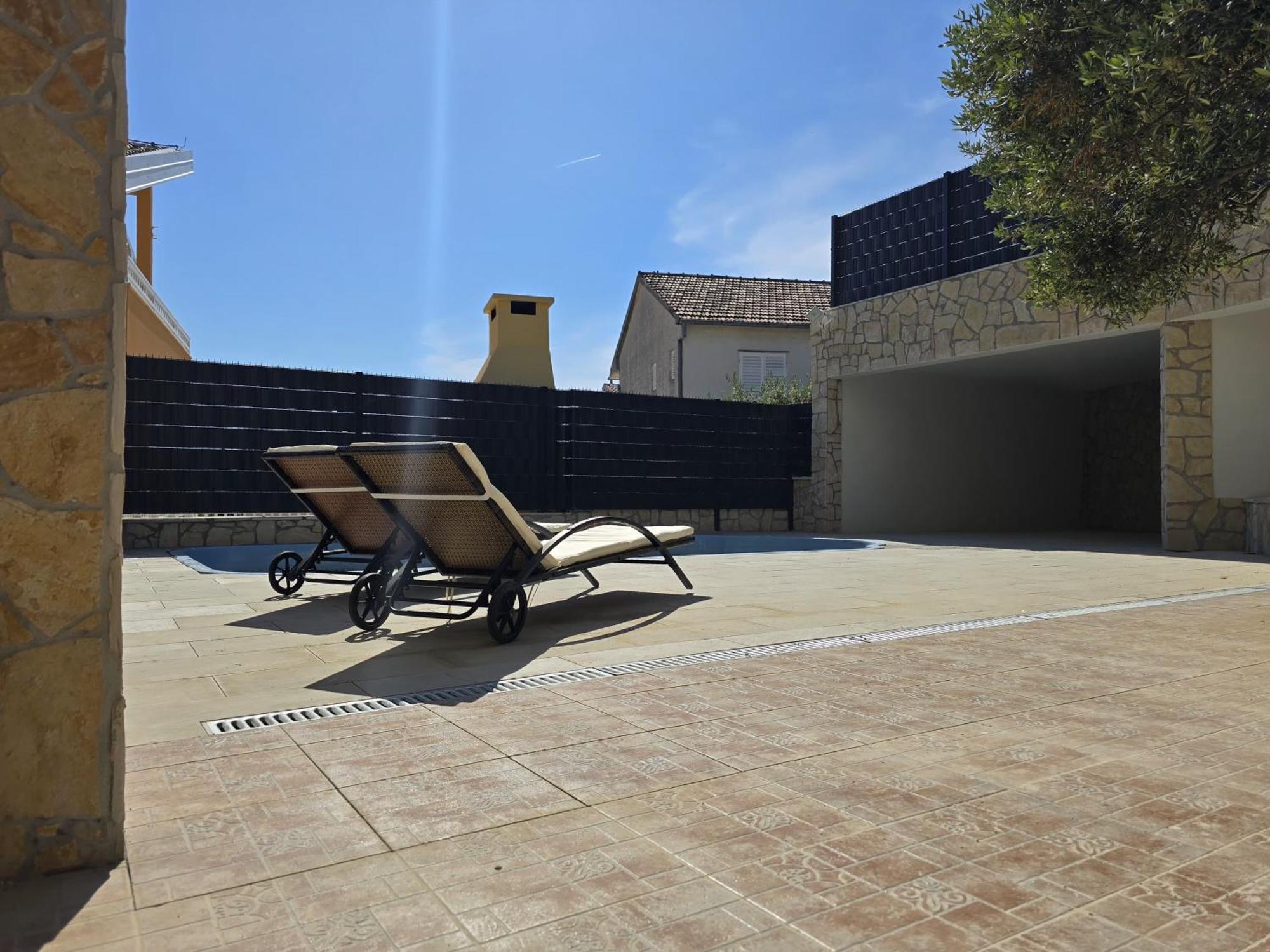 Apartment Jakasa Trogir Exterior photo