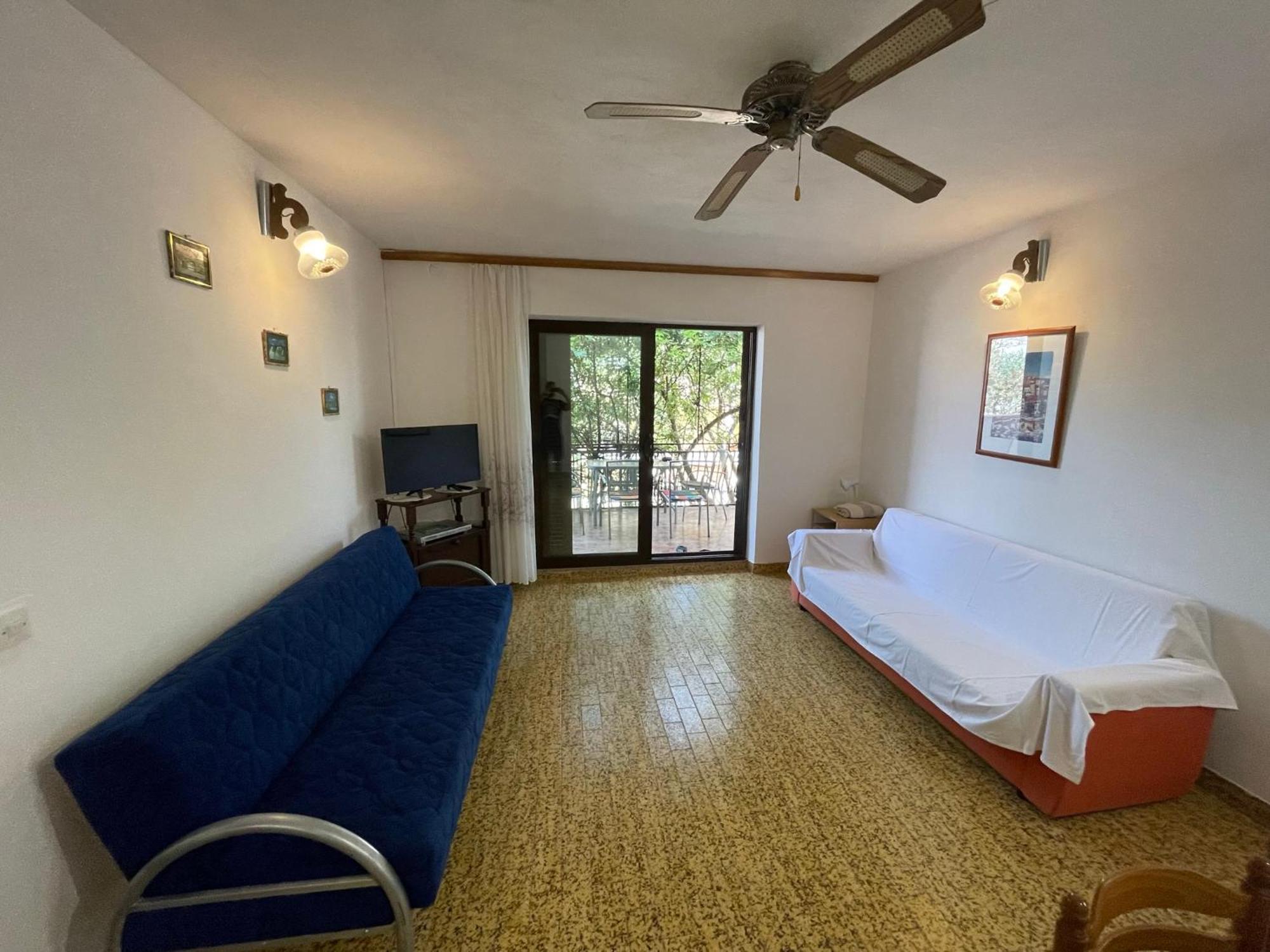 Apartment Jakasa Trogir Exterior photo