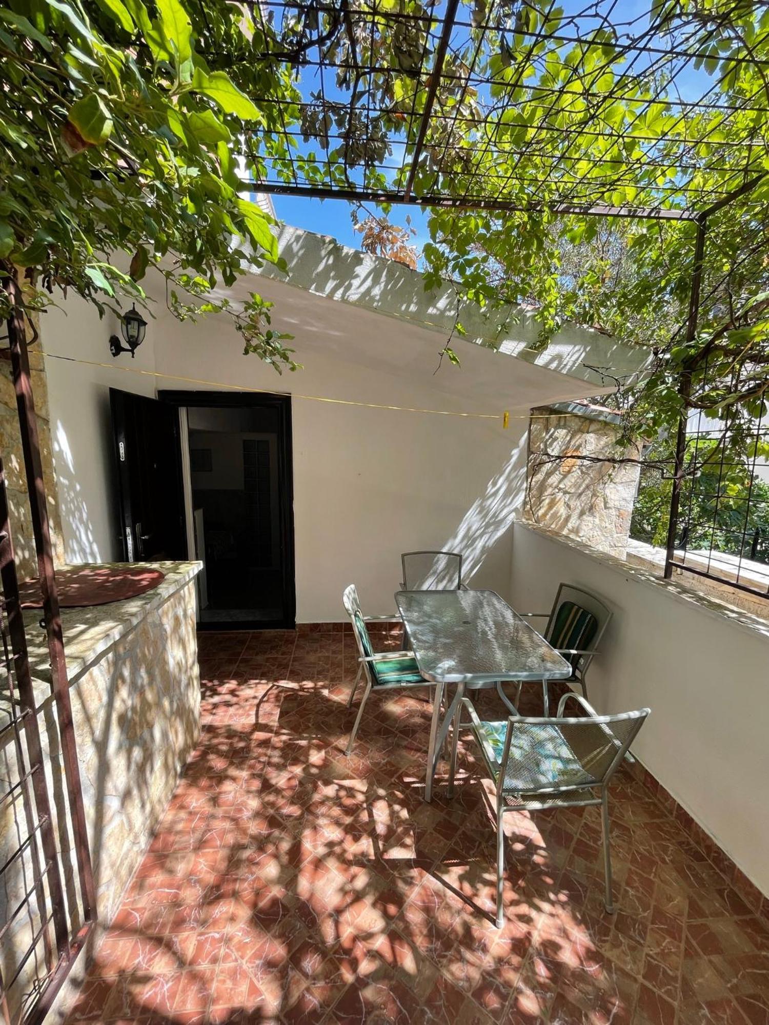 Apartment Jakasa Trogir Exterior photo